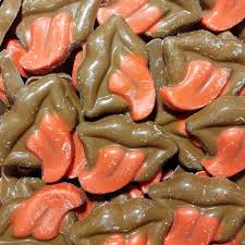 Mayceys Chocolate Strawberry Lips-100g