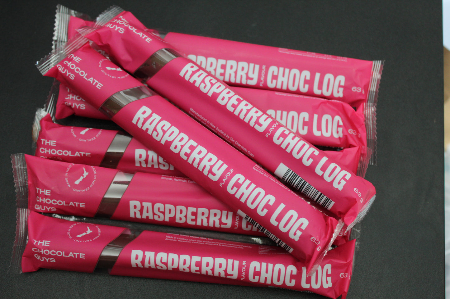 Raspberry Flavoured Chocolate Logs 63g